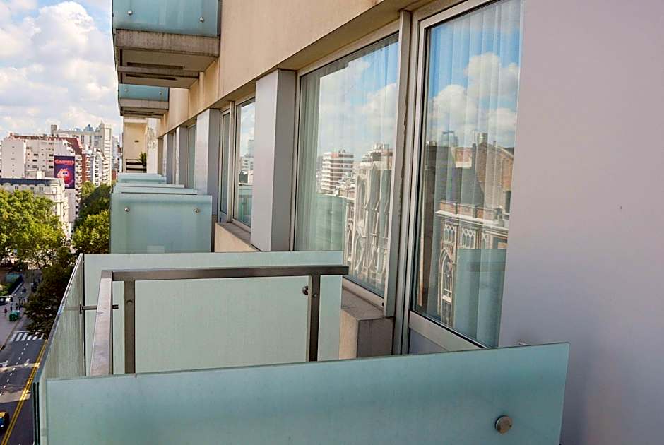 Dazzler by Wyndham Buenos Aires Recoleta