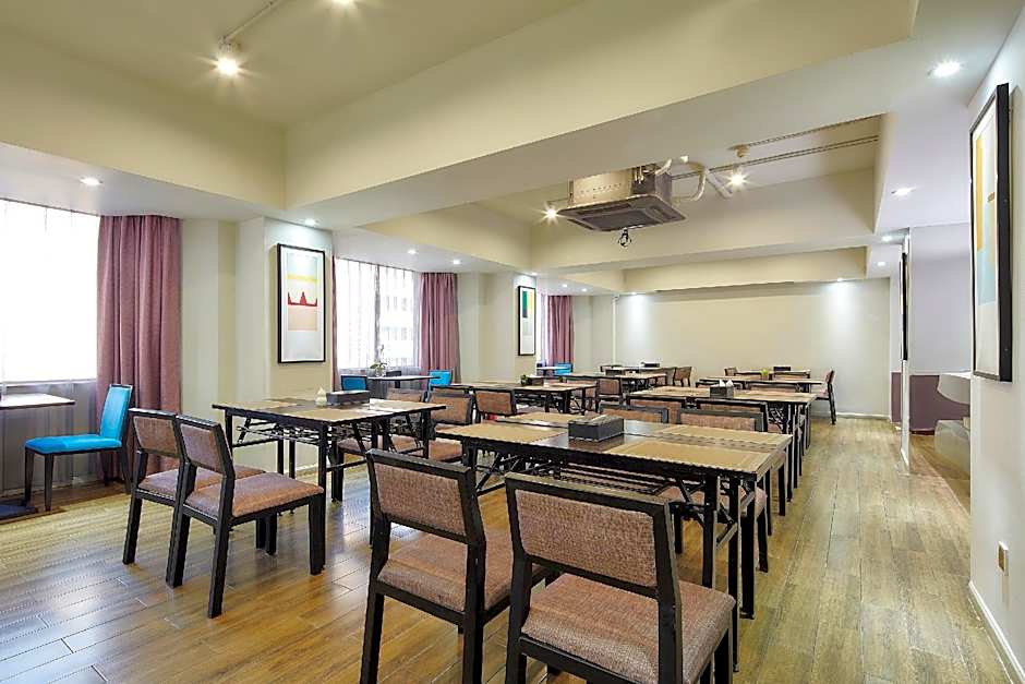 Insail Hotels (Huanshi Road Taojin Metro Station Guangzhou )