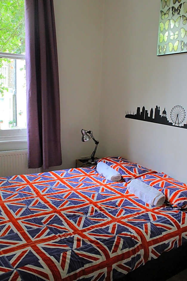 Saint James Backpackers