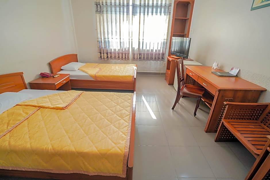 Hoa Binh 2 Hotel