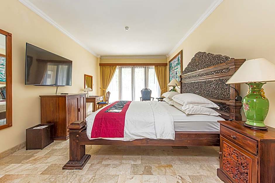 Photo 1 of 15 of President Suite