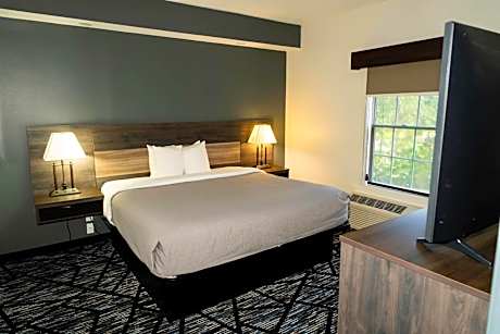 King Room - Accessible/Non-Smoking