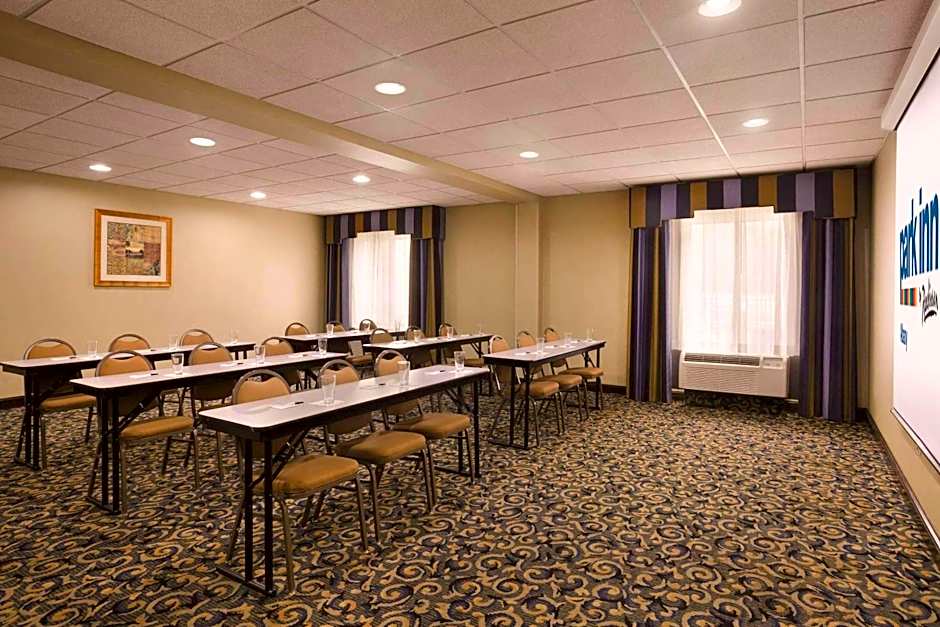 Park Inn by Radisson Albany, GA