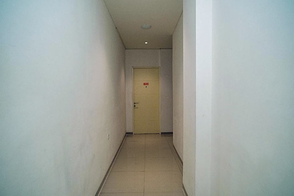 Sans Hotel Kupang Indah Surabaya