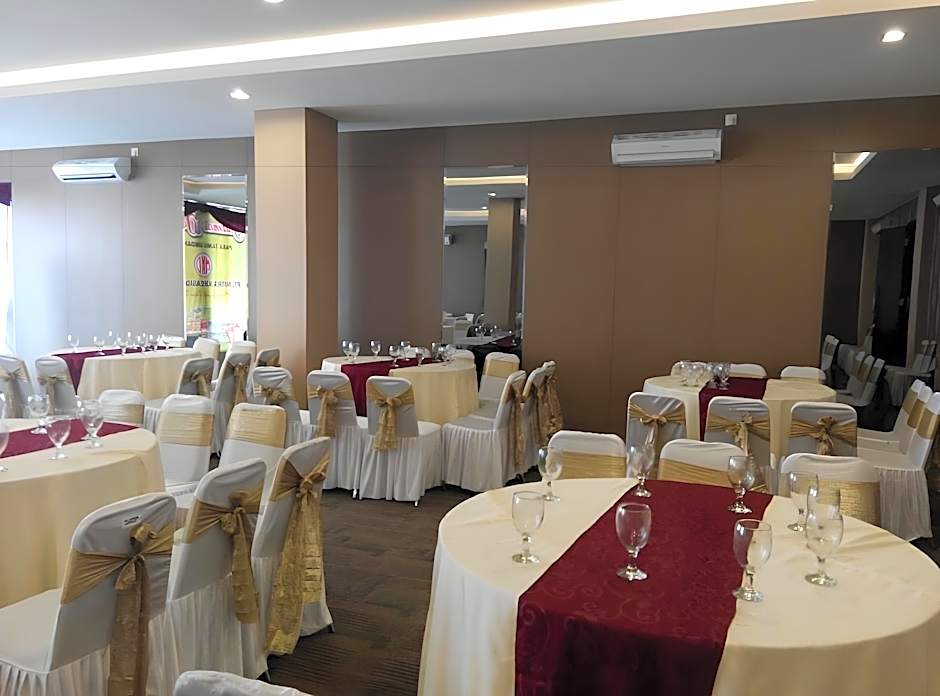 Viva Hotel Kediri Azana Hotels Collection