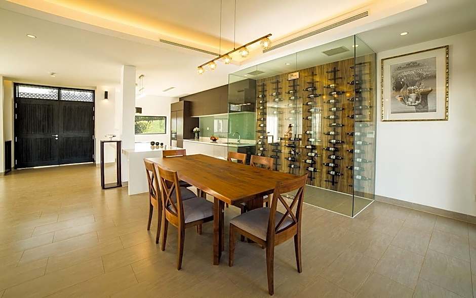 Saint Simeon Beach Residence