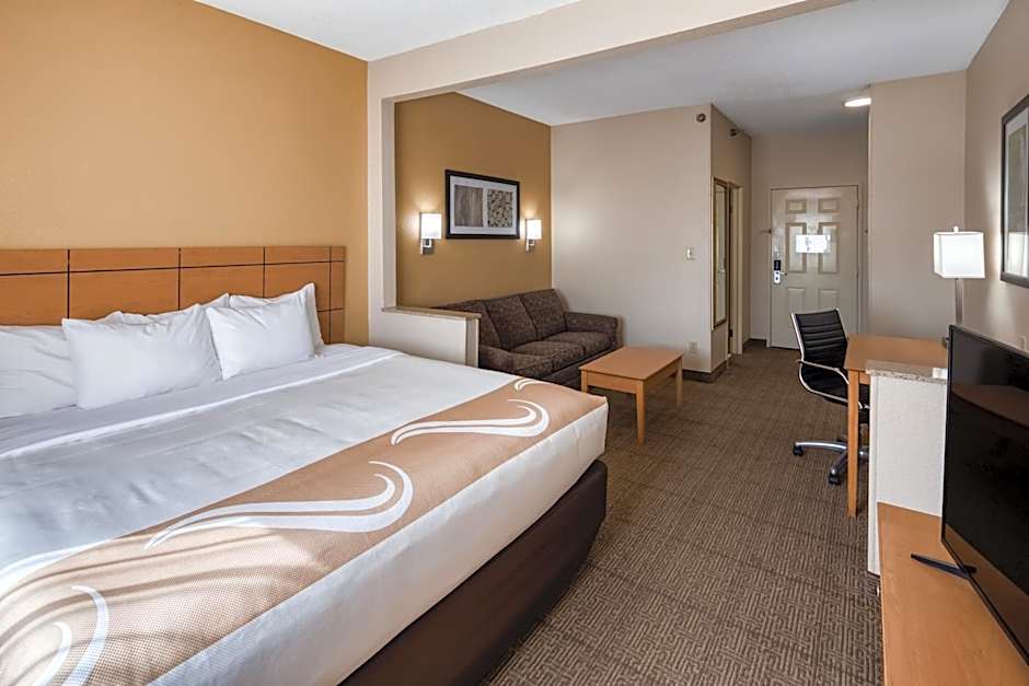 Quality Inn and Suites Springfield Southwest near I-72