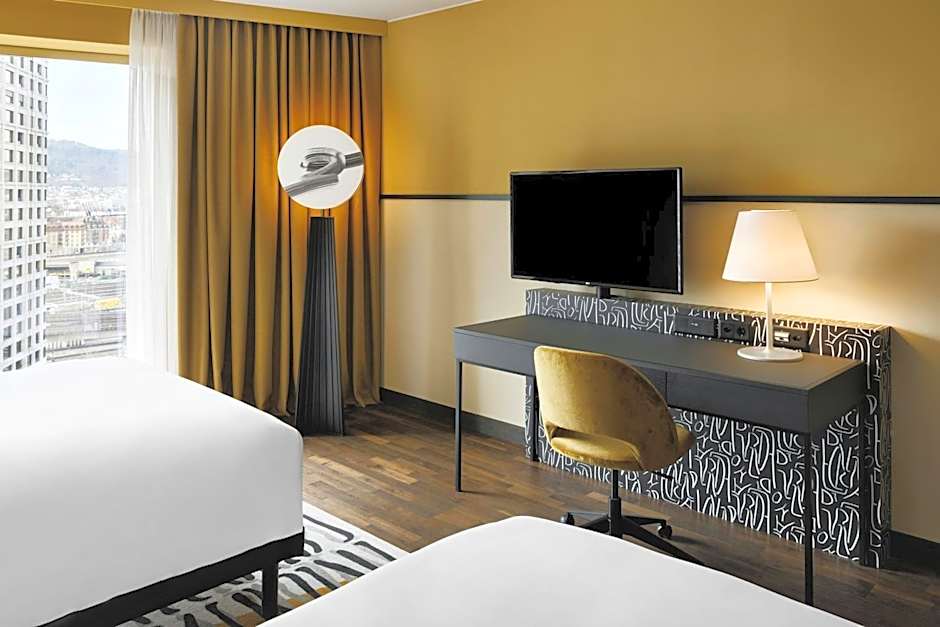 Renaissance Zurich Tower Hotel
