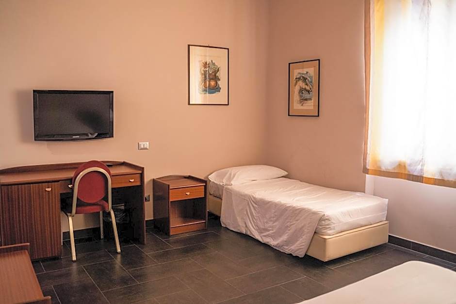 Hotel Mediterraneo