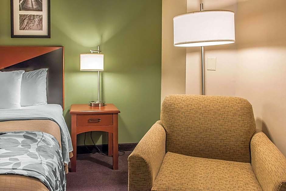 Sleep Inn & Suites Lancaster County