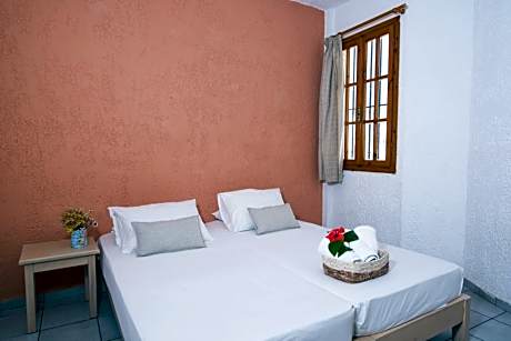 One-Bedroom Family Apartment