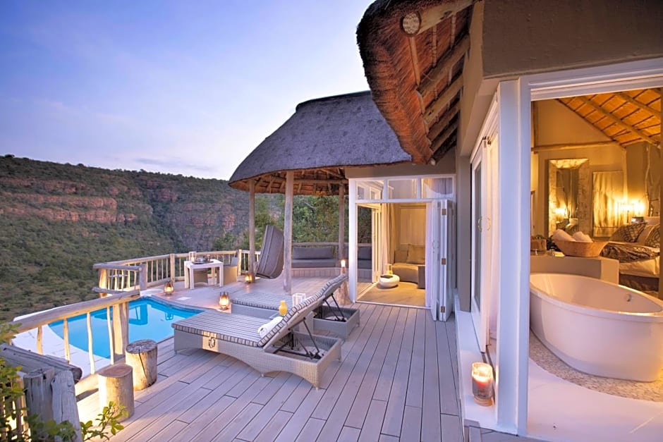 Clifftop Exclusive Safari Hideaway