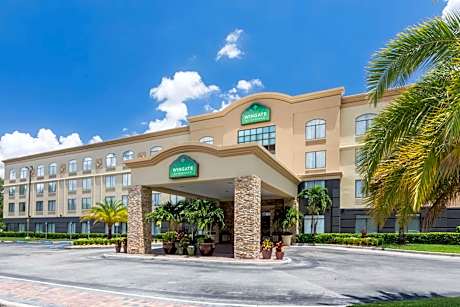 Wingate by Wyndham Convention Ctr Closest Universal Orlando