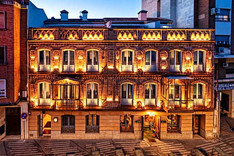 Blue Windows House Apartamentos & Suites