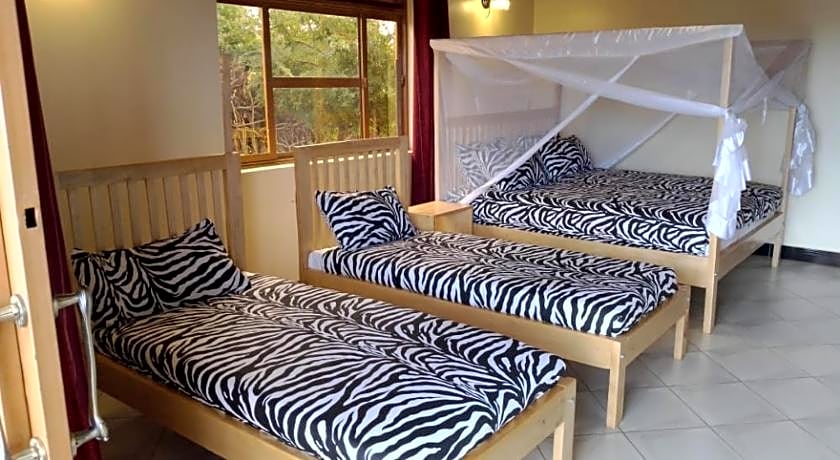 Zebra Safari Lodge-Kidepo, Uganda