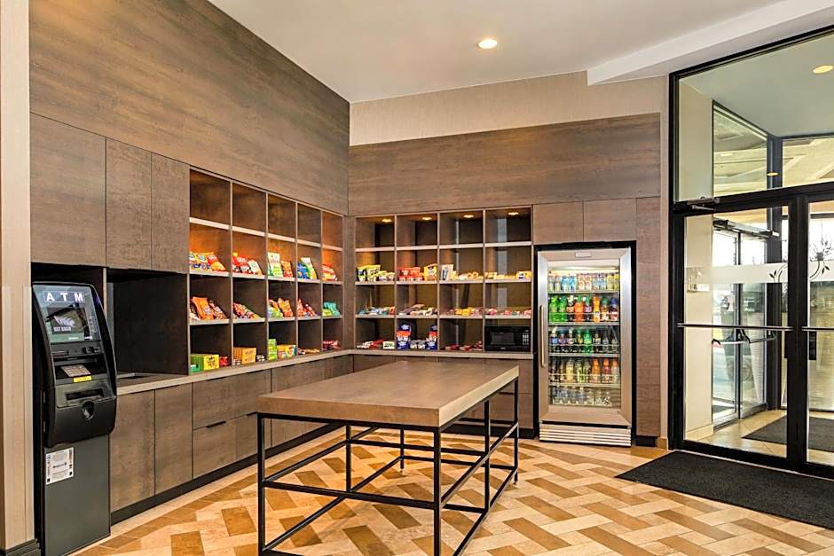 Sheraton Detroit Metro Airport