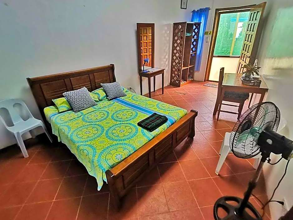 Mirisbiris Garden and Nature Center