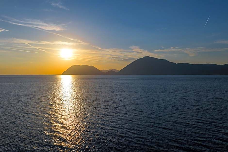 Achaia Beach Hotel, Vassilicos House of Hospitality