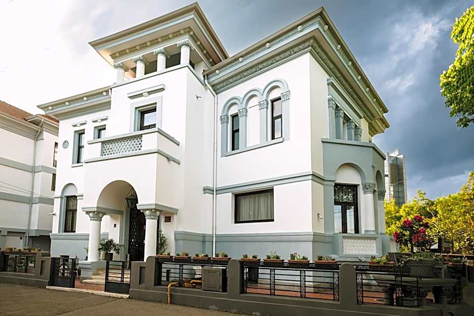 Vigo Hotel