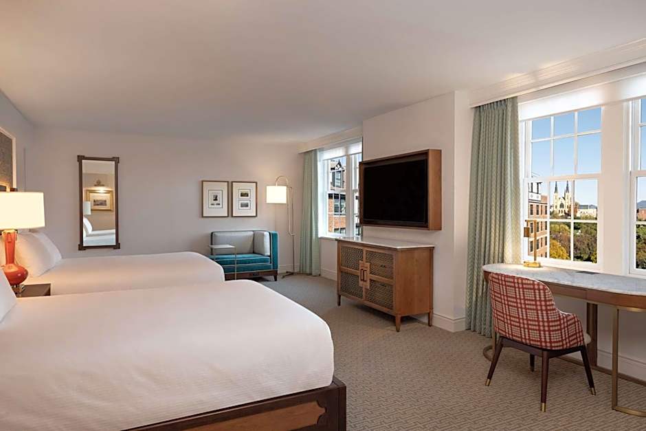Hotel Roanoke - Conference Center Curio Collection by Hilton