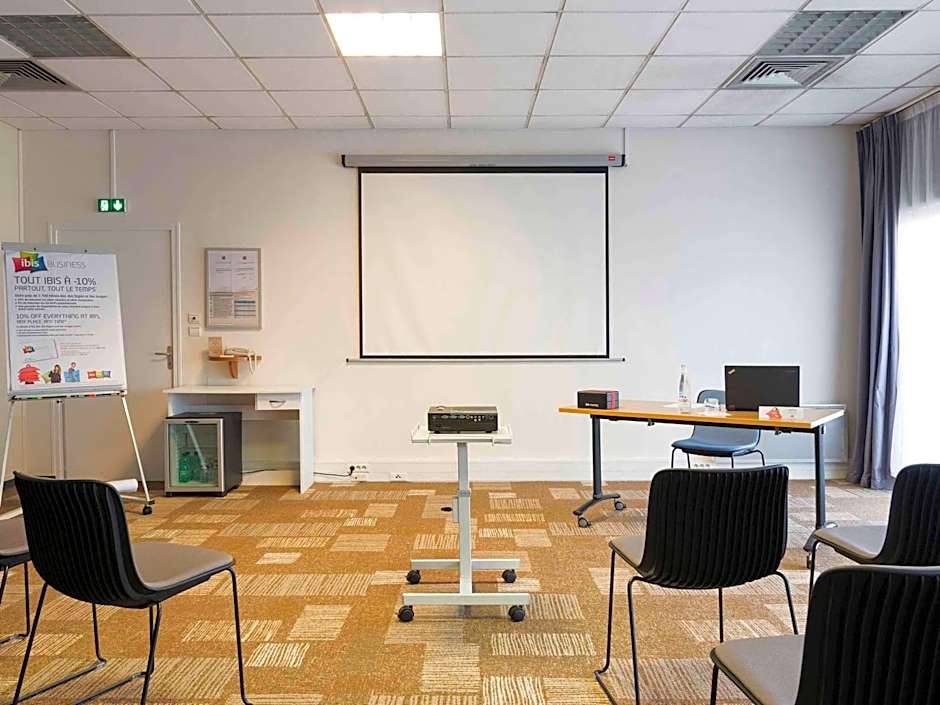 ibis Laval Le Relais D'Armor