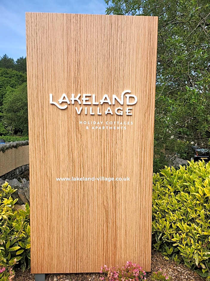 Lakeland Village