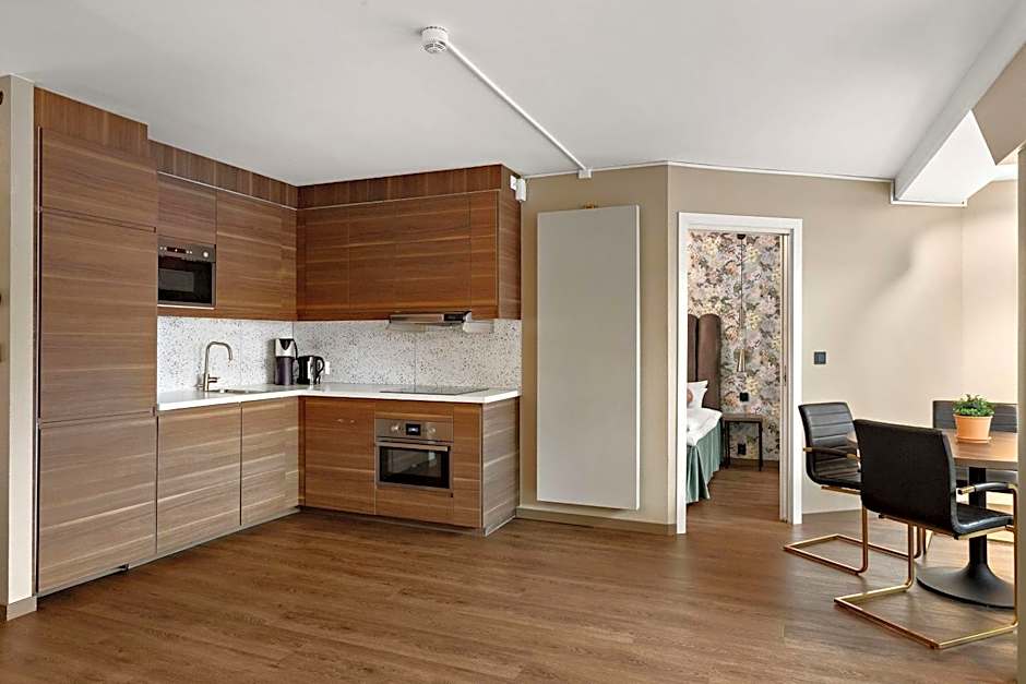 Ole Bull Hotel & Apartments