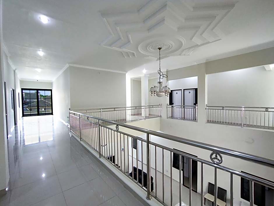 Djuragan Kamar Bandahara