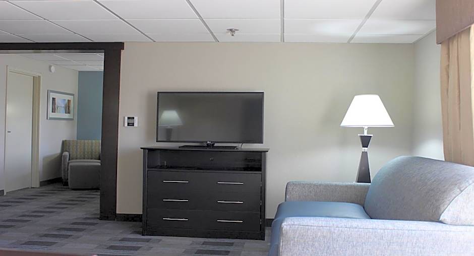 Holiday Inn Express Forsyth By IHG