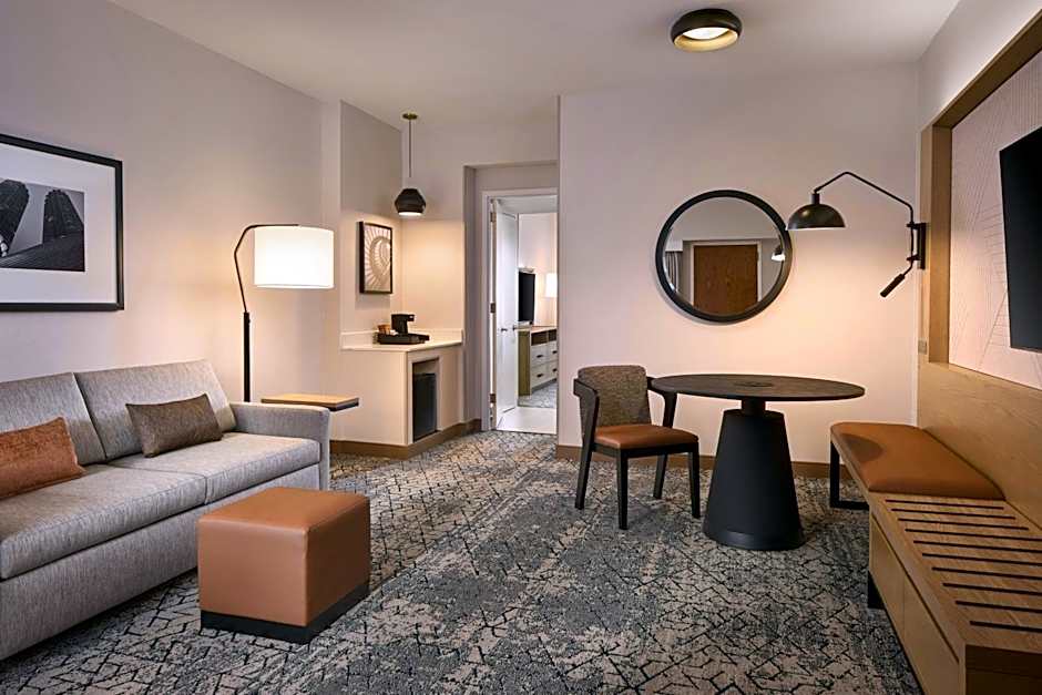 Sheraton Suites Chicago O'Hare
