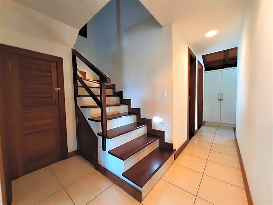 3Suítes, piscina e vista do mar em condomínio pé na areia - pátio compartilhado