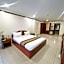 Pursat Riverside Hotel & Spa