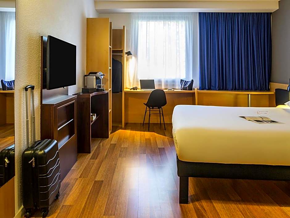 Ibis Geneve Petit Lancy Hotel