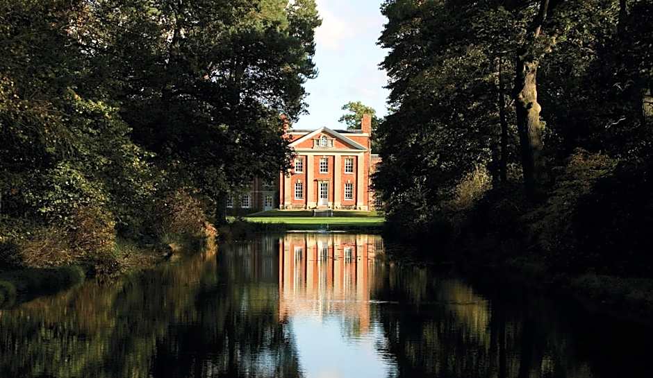 Warbrook House Heritage Hotel