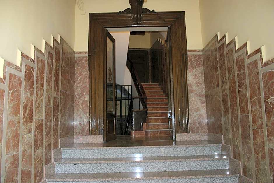 Hostal Hispanico I