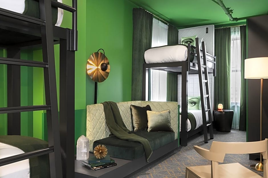 Angad Arts Hotel St. Louis, Tapestry Collection by Hilton