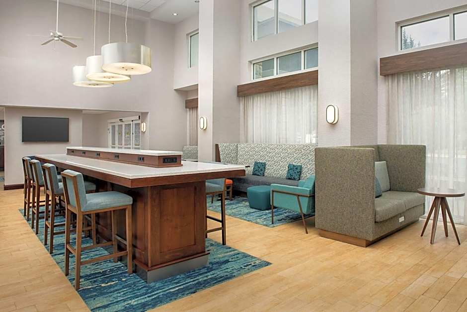 Hampton Inn By Hilton And Suites Holly Springs