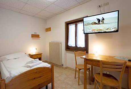 Single Room with Bathroom