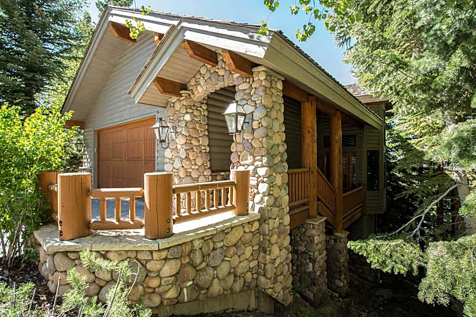 Deer Valley's Signature Collection