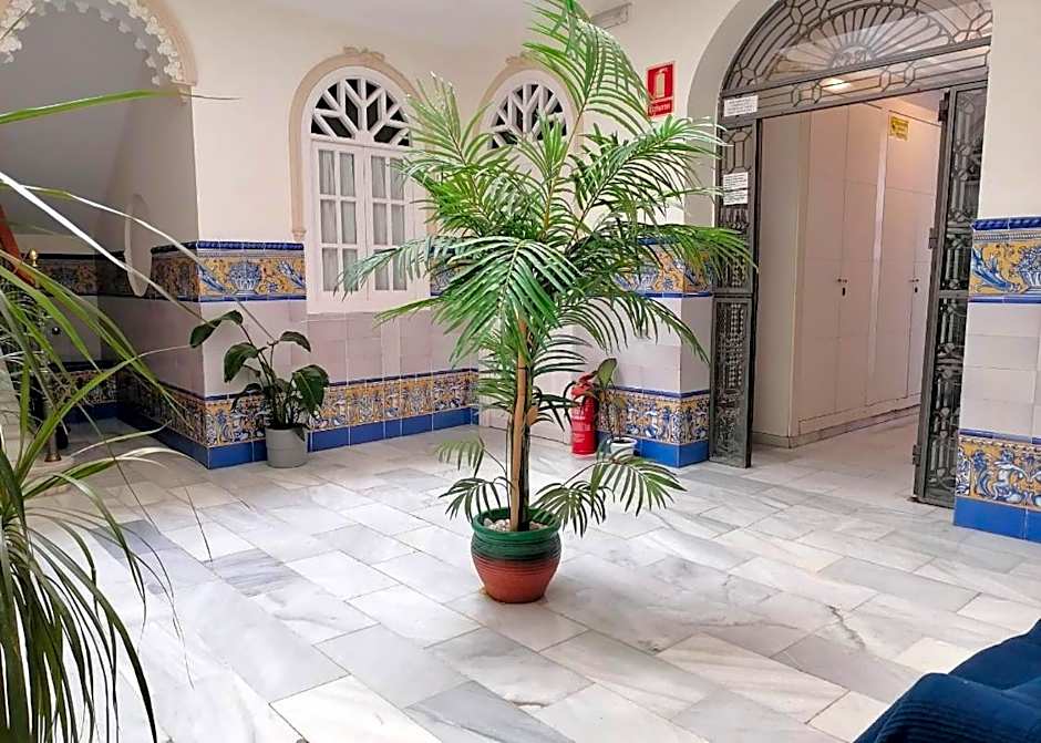 LIAM STUDIO IN SEVILLA CENTRIC