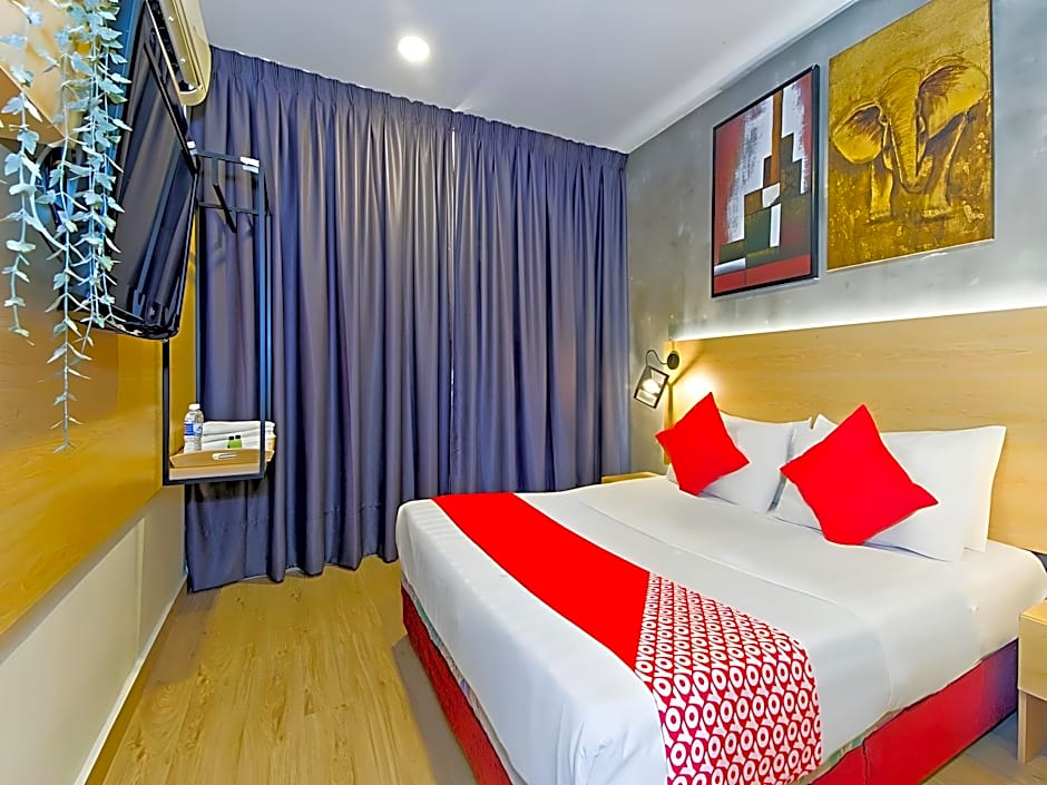 Raintree Boutique Hotel