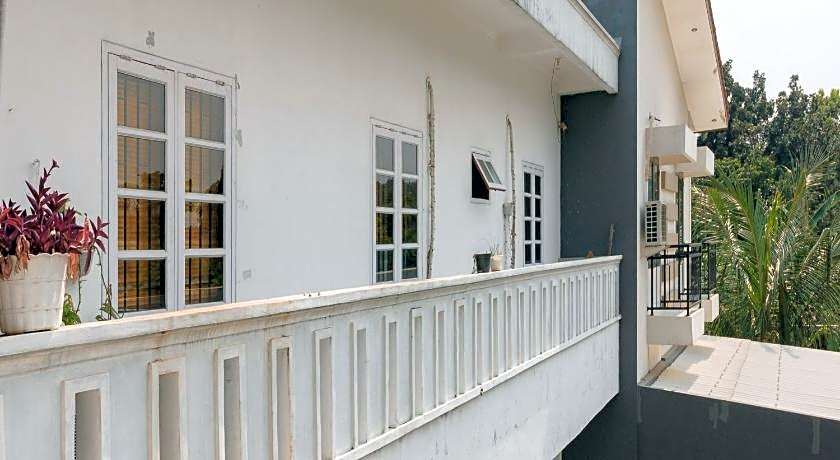 Capital O 93279 Asyoka Penginapan Pasutri