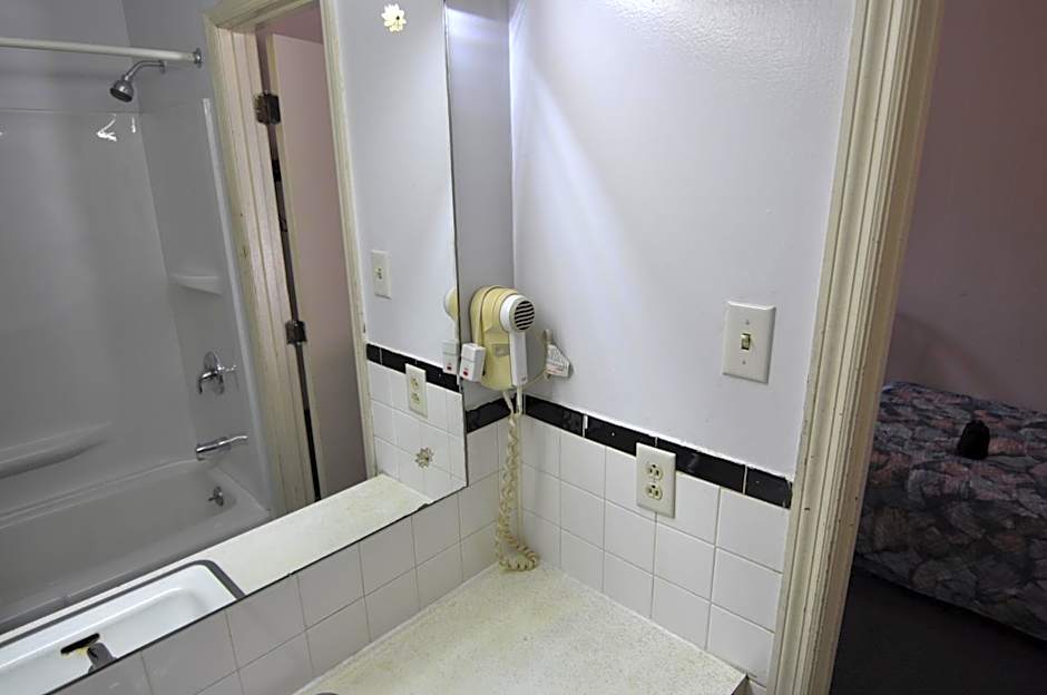 Budget Inn near WestRock