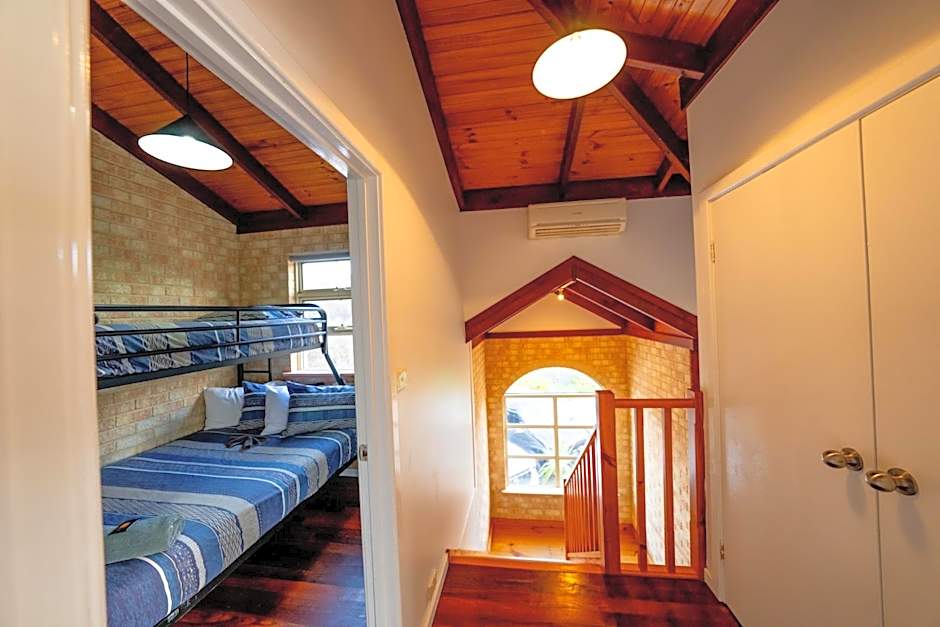 Esperance Foreshore Apartments