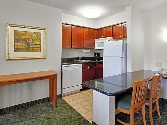 Staybridge Suites Allentown West Hotel