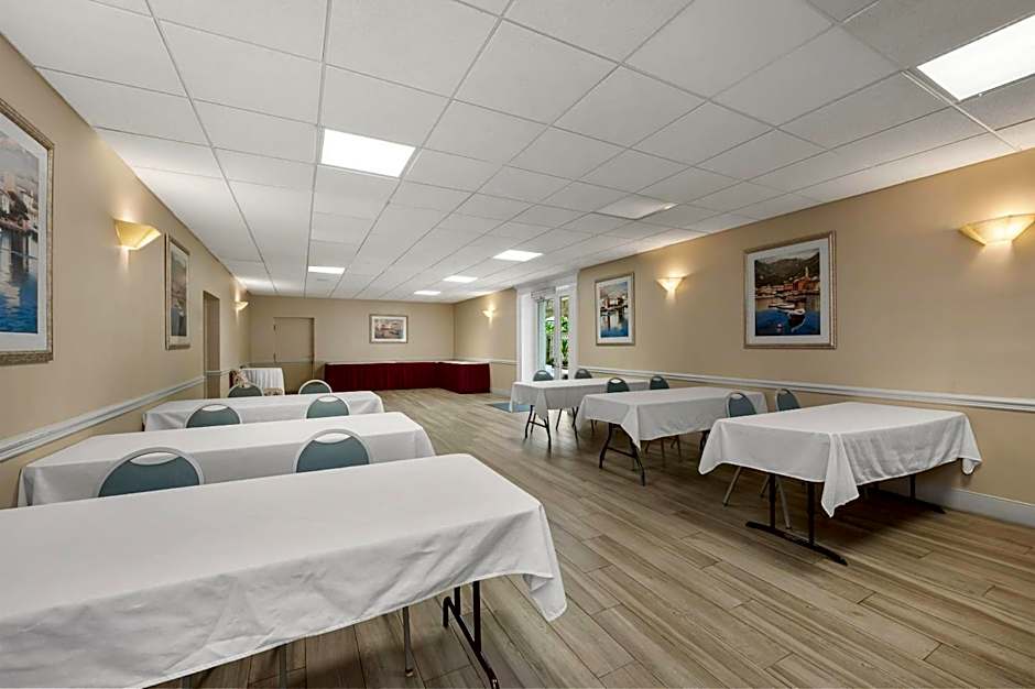 Comfort Inn Oceanside Deerfield Beach