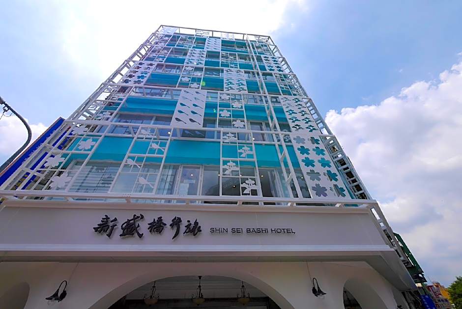 Shin Sei Bashi Hotel