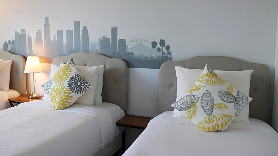 Hometel Suites