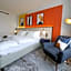 voco Dusseldorf Seestern By IHG