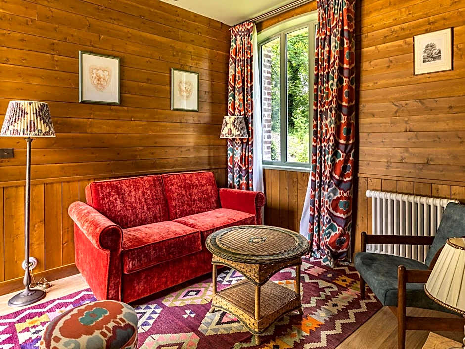 Abbaye Des Vaux De Cernay